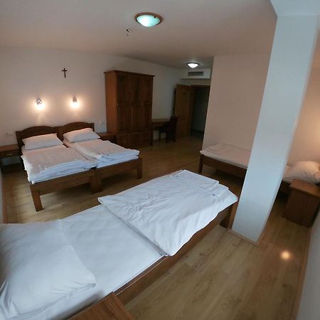 Hotel Bagaric -Ispod Brda Ukazanja Adress Kraljice Mira 56 Bijakovci Medugorje Εξωτερικό φωτογραφία